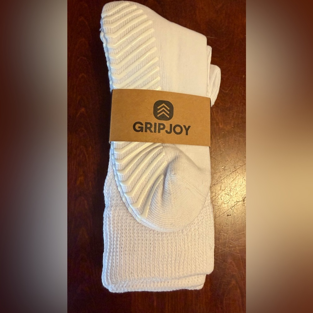GRIP JOY Men's White Non-Slip Athletic Socks